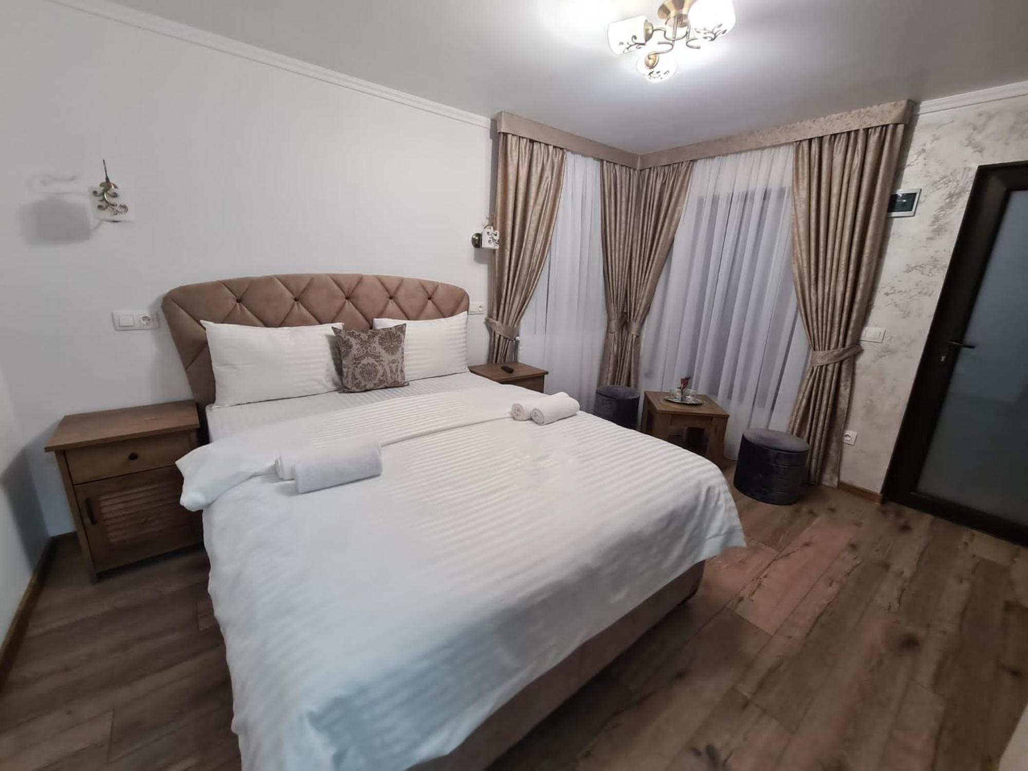 Bella Vista Bungalow Turda Quarto foto